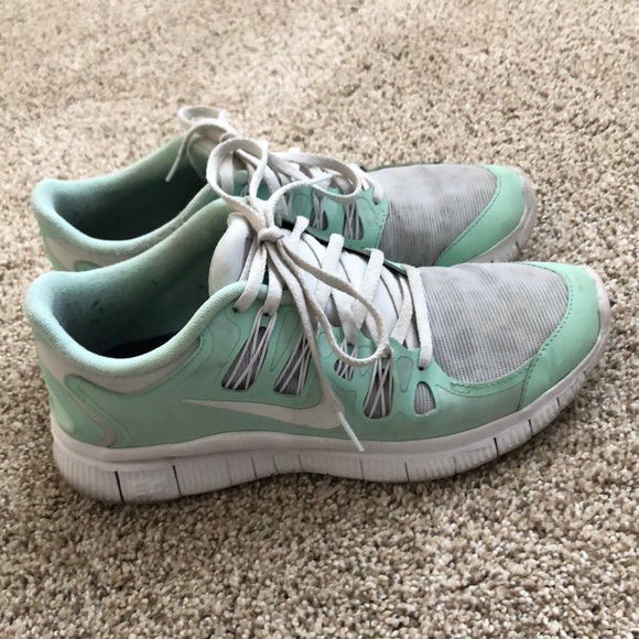 CUSTOM Women’s nike Free 5.0 leopard and mint green size 8 - Picture 1 of 6